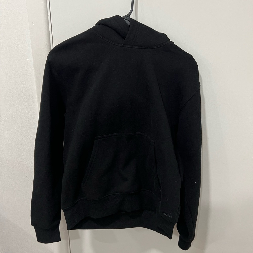 Aritzia Perfect Sweatfleece Black Hoodie